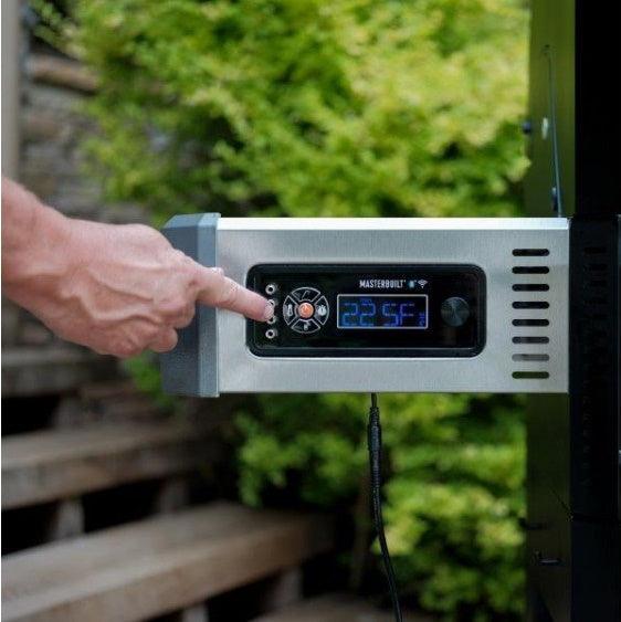 Masterbuilt Gravity Series™ 800 Digital Charcoal Griddle + Grill + Smoker